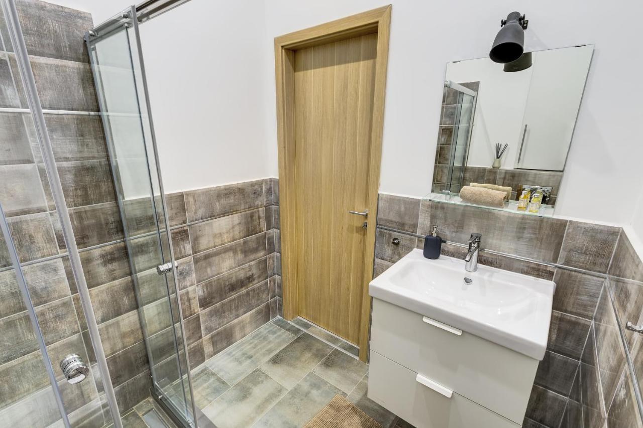 Rozsa Apartments Будапеща Екстериор снимка