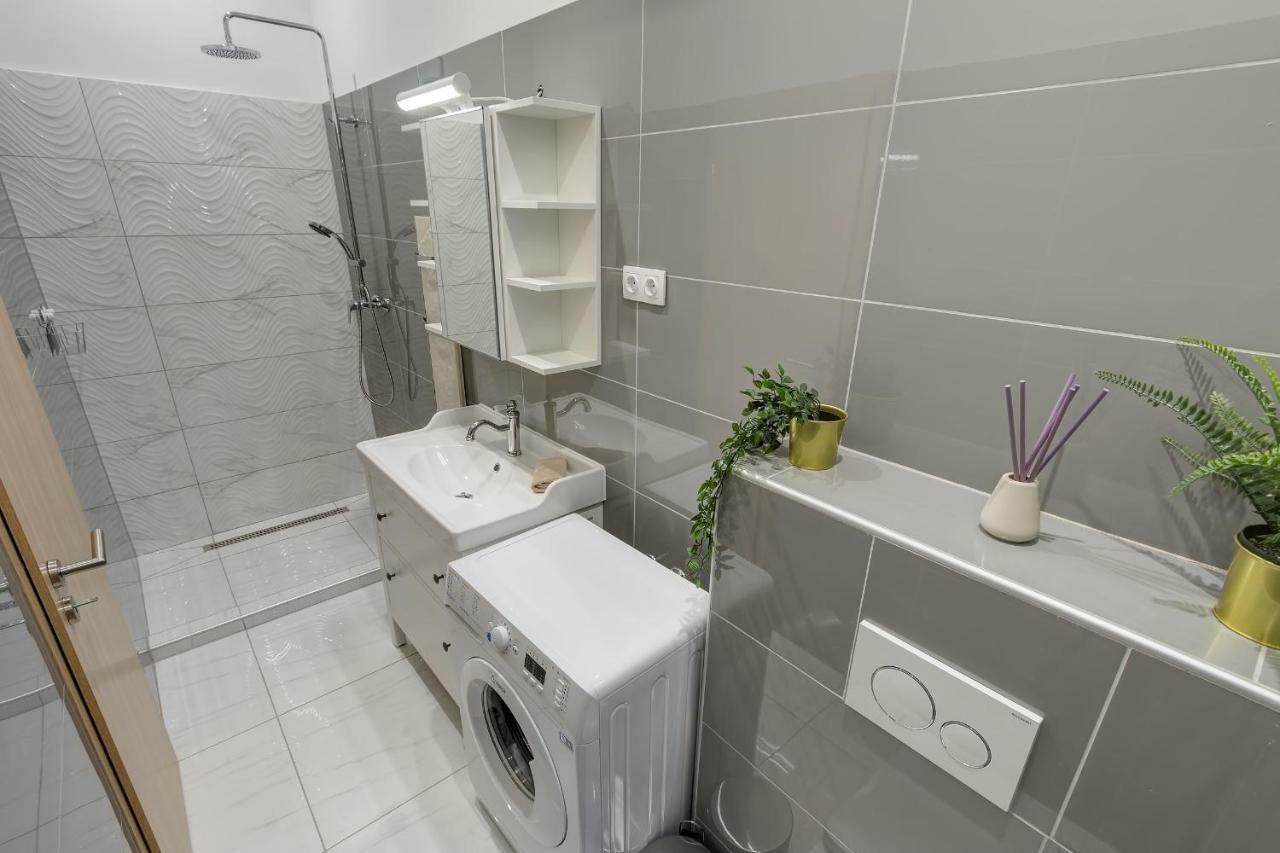 Rozsa Apartments Будапеща Екстериор снимка