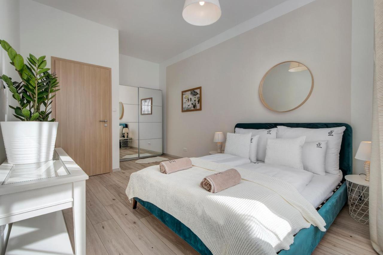 Rozsa Apartments Будапеща Екстериор снимка