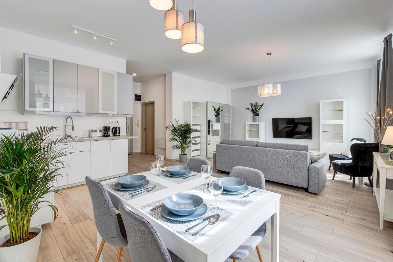 Rozsa Apartments Будапеща Екстериор снимка