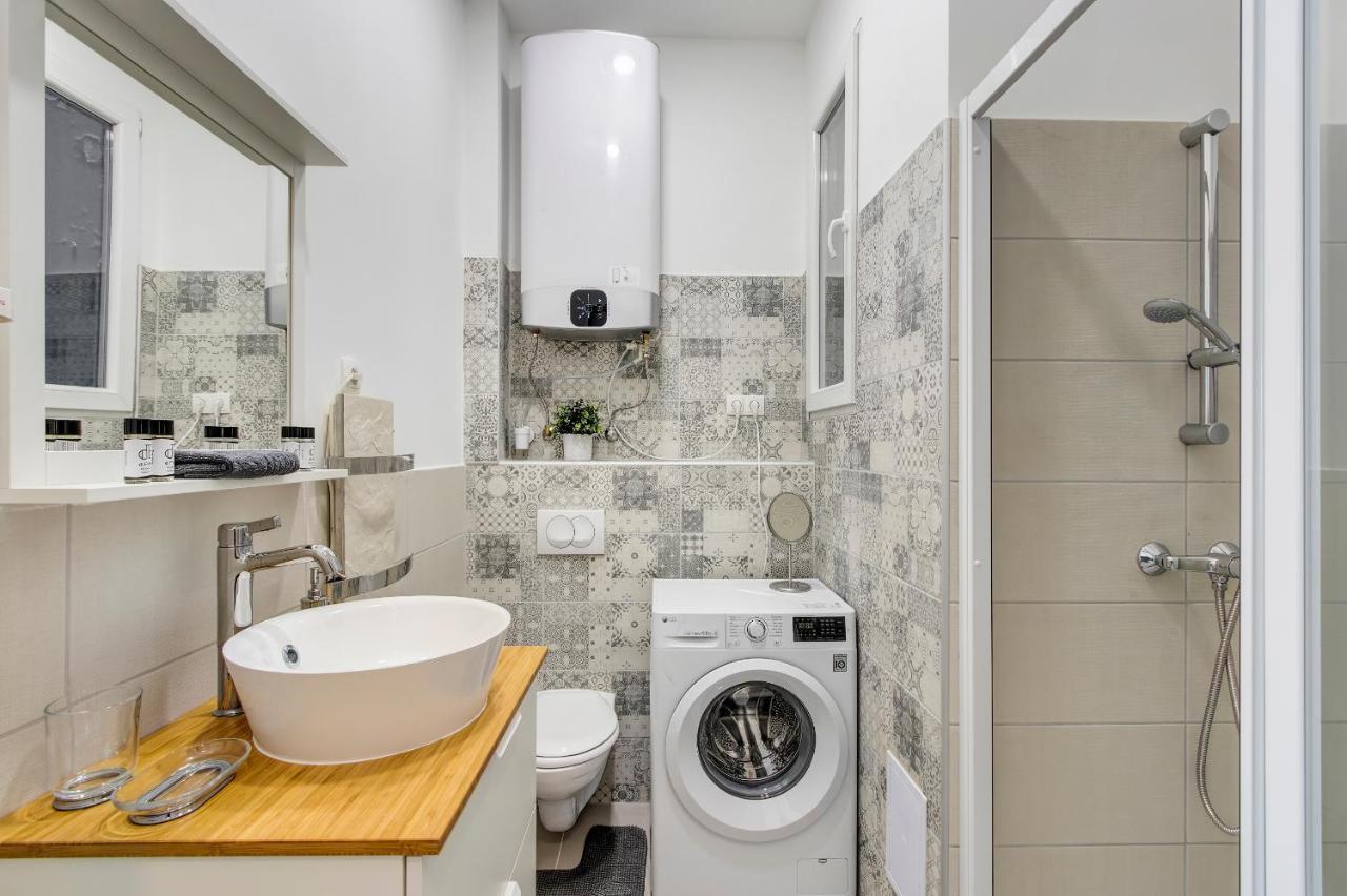 Rozsa Apartments Будапеща Екстериор снимка