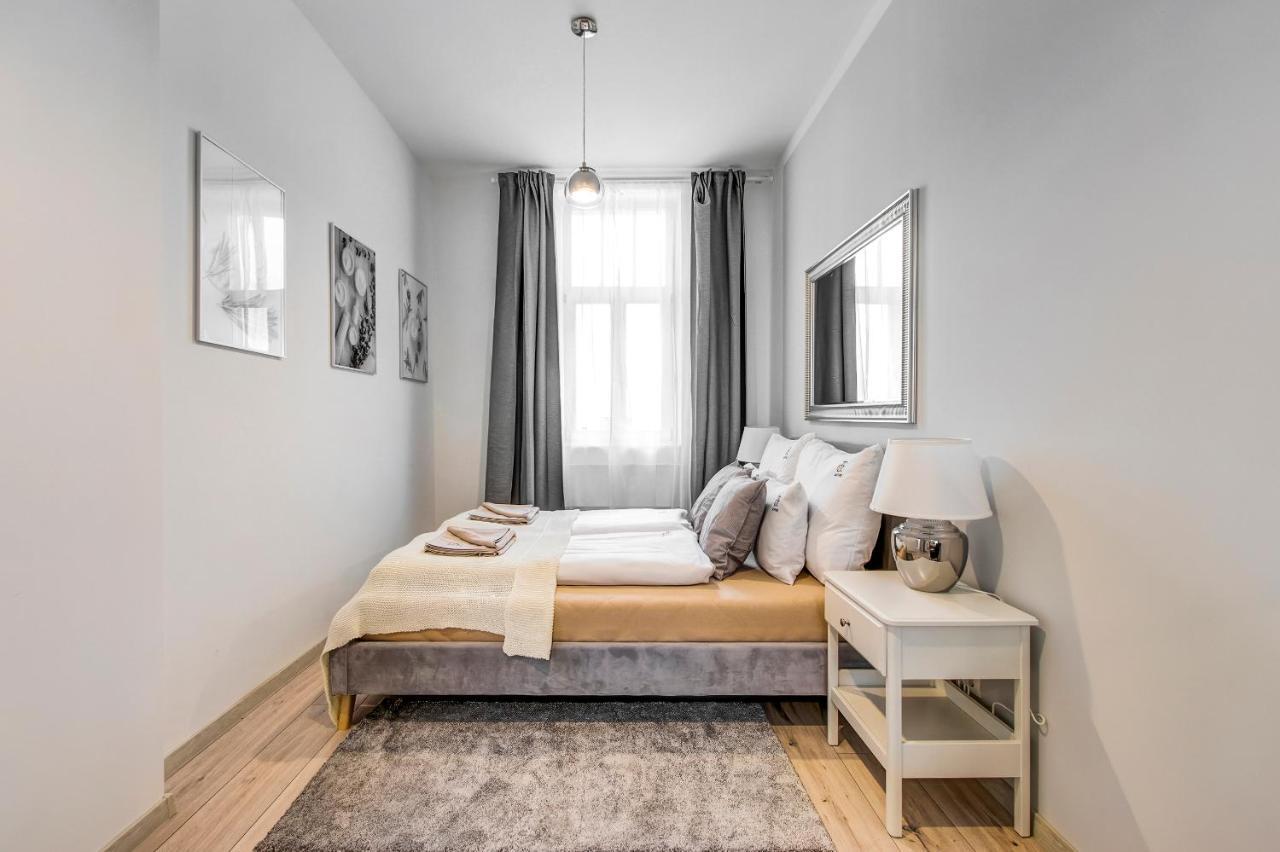 Rozsa Apartments Будапеща Екстериор снимка
